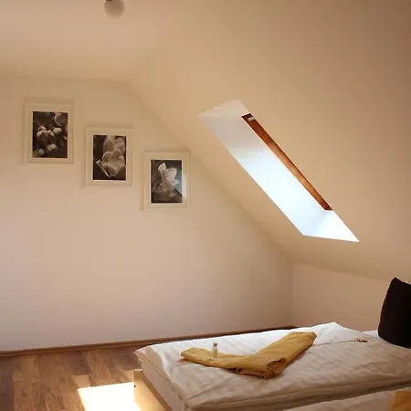 Hotel Lindenhof 3*